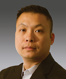 Ronald  Zhong