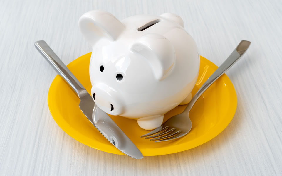 Maximizing Your Tax Savings: Strategies Every F&B Business Owner Should Consider