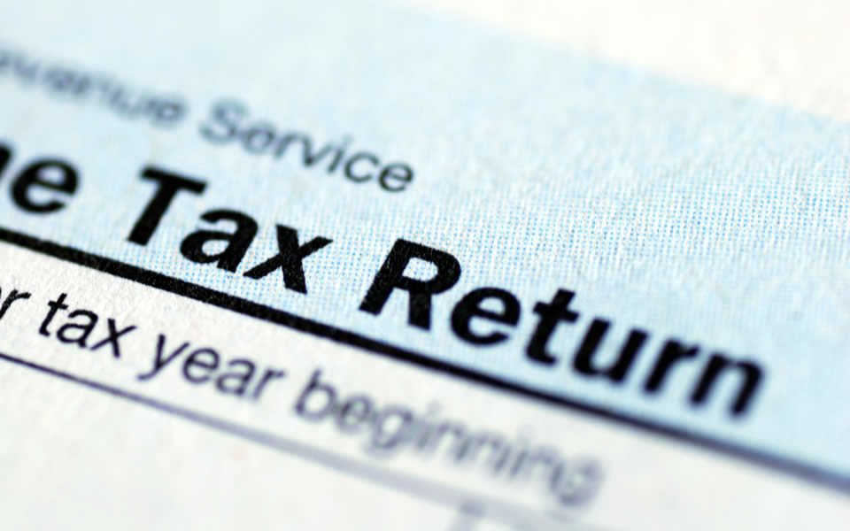 IRS Extends Tax Return Deadline